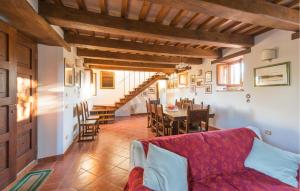 Lovely Home In Valfornace