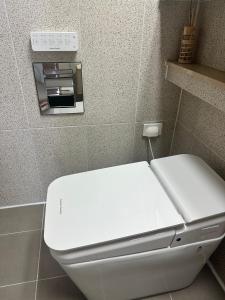 Sky lounge with Han River view, Ilsan Lake Park, KINTEX, Goyang Sports Complex, Gimpo Airport- Landmark Stay in Ilsan