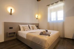 4 Lemons Luxury Studios