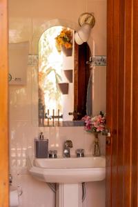 Chácara charmosa com piscina e natureza