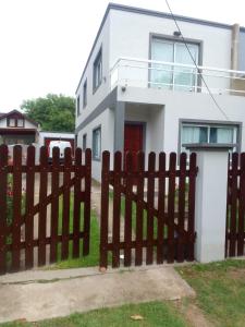 Duplex 6 personas GESELL SUR