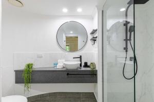 47 Reef Club 1 BR Apt - Steps to beach & town