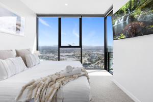 Modern 1 Bedroom Unit at The Casino - NO PARKING - Q Stay