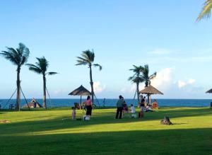 Deluxe Beach Villas by Danatrip