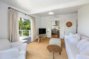 Hinterland Retreat l Fire Pit Scenic Views l Nova Escapes