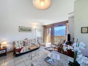 Appartement 2 chambres, vue Mont Blanc, parking inclus - FR-1-560-168