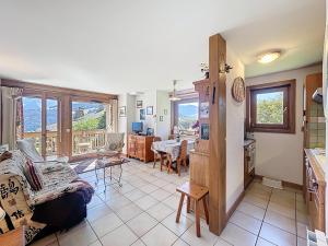 Appartement 2 chambres, vue Mont Blanc, parking inclus - FR-1-560-168