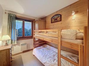 Appartement 2 chambres, vue Mont Blanc, parking inclus - FR-1-560-168