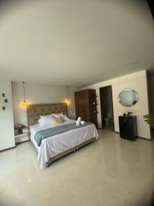 Faro 201, 202, 203 Lujo en Laureles Ubicación Premium