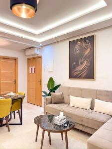 Central Apartment in Gueliz Steps from Carré Eden