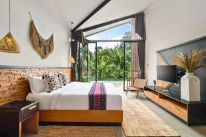 Galen 6 BR Private Pool Villa ZN294