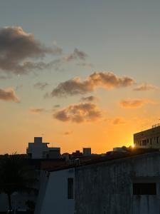 Casa 100 metros da praia do bessa