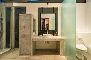 Galen 6 BR Private Pool Villa ZN294