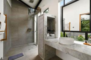 Galen 6 BR Private Pool Villa ZN294