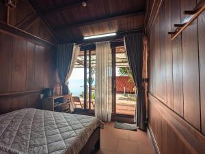 Ecohouse Hòn Sơn