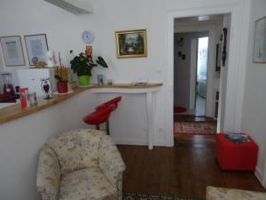 Appartements chez Tante Germaine - Proximite Institutions Europeennes : Appartement Jeanne - Rez-de-Chaussée