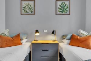 The Palms Apartments