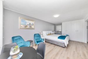 Cozy Sea View Escape with BBQ Demi Studio