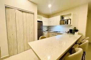 Modern Apartment with AC 5 min from Arena BBQ