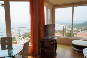 Sunshine Suite