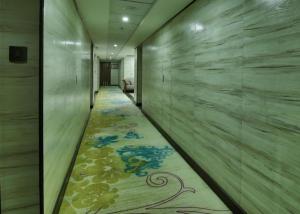 POLO Inn & Suites