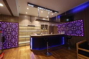 Aristocrat Hotel, New Town, Kolkata