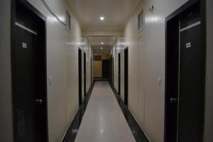Royal Regency Lodge