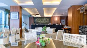 PYRENEES Malioboro Hotel