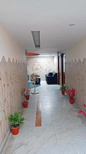 Sri Krishna Lodge
