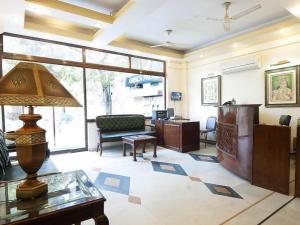 Hotel Ambica Palace