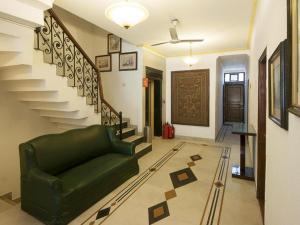 Hotel Ambica Palace