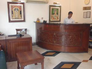 Hotel Ambica Palace