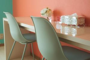 TDR9分 駄菓子とアートの可愛いミュージアム宿 夢が詰まった小さな宝箱 -TAMU-LAND Urayasu-