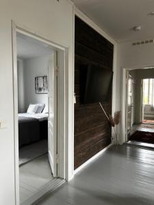 Unique & premium apartment with free wifi & parking for 2 cars in the center of Kerava