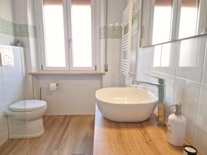 A Casa di Leda - Wi-Fi gratuito & parcheggio - 800 m dal mare