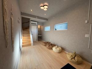 Tsubame Zushi Hayama