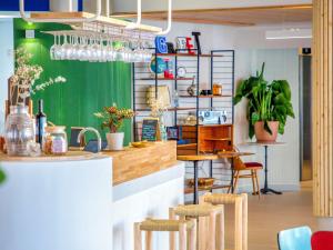 greet hotel Salon de Provence