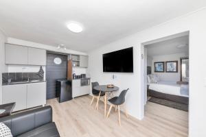 Demi de Mêlée B, One Bed, Bloubergstrand