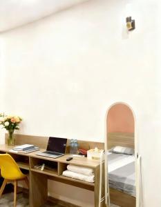 STU 202 Cozy Quiet Near Unlce Ho Mausolem