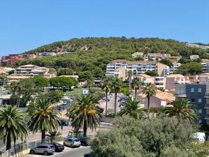 Appartement dernier etage 300m plage3