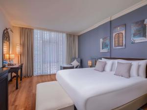 Rixos Park Belek - The Land Of Legends Access