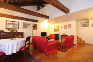 Zoia Terrace view on St Marks Basilica 150mt