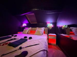 Velvet room balneo
