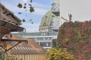 Spacious apartment in the heart of Copenhagen with balcony
