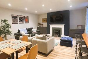 Stylish Jesmond Garden Apartment