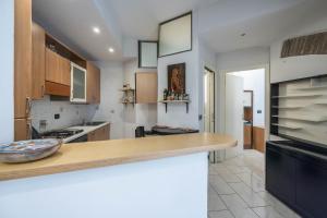 Maison Marisa, by Short Holidays