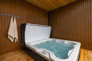 Villa Memory-Aurora view bath-Sauna-Lapland-Santa
