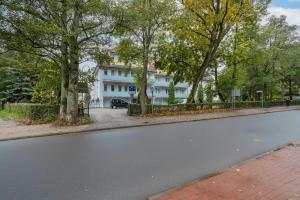 Comfortable Studio for 3 People with Parking in Kołobrzeg by Noclegi Renters