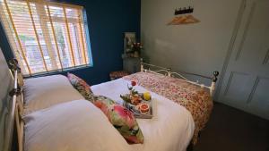 Paget Cottage a cosy and comfy 2 bedroom cottage with parking to the rear and a short drive from Cannock town centre