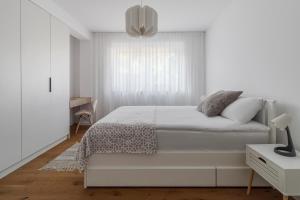 Symphony of Light at Waterview